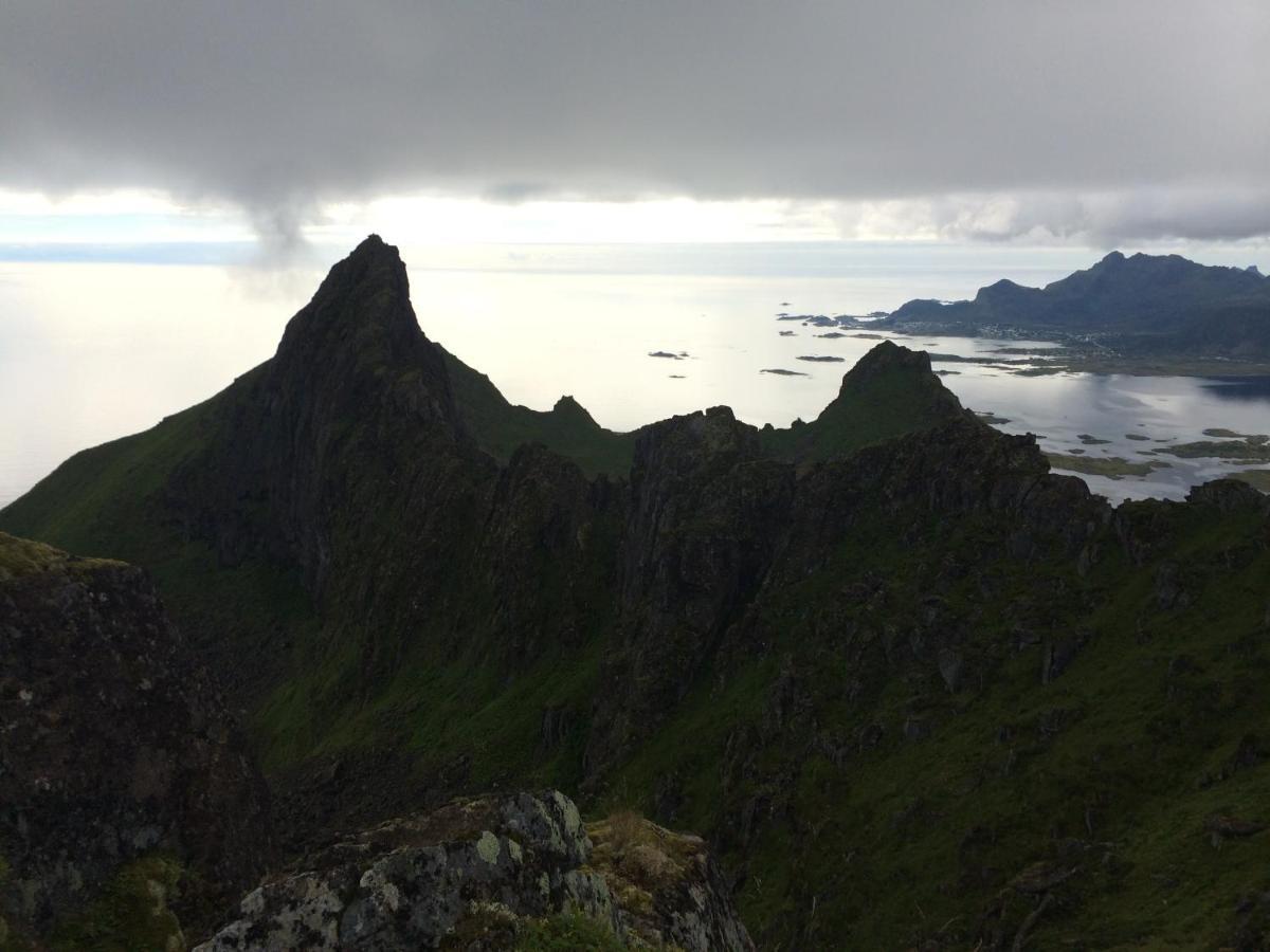 Flo Lofoten Nature Escape Valberg Dış mekan fotoğraf